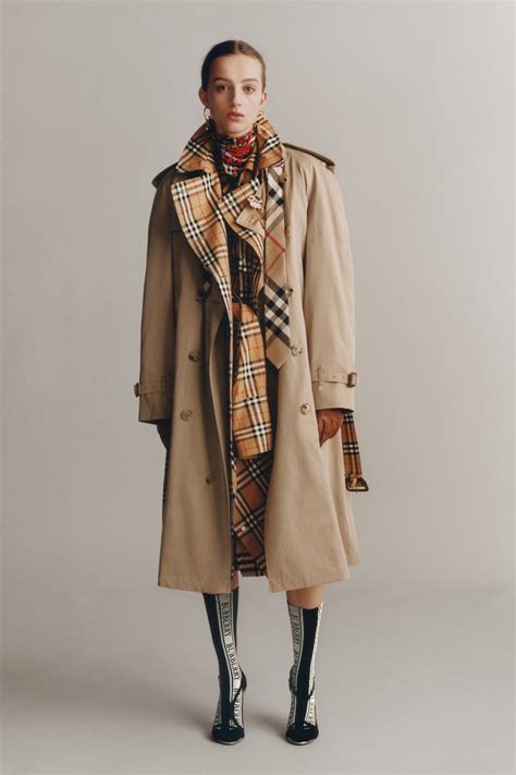 burberry atyle|burberry's iconic design.